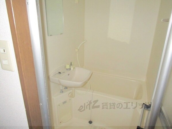 コンフォール高槻の物件内観写真